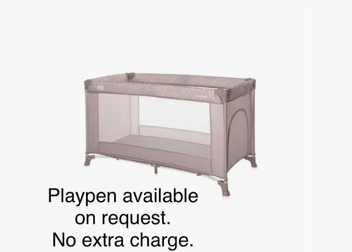 Cozy In Town, Close To The Sea - No 11 コス・タウン