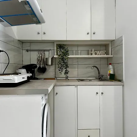 Cozy In Town, Close To The Sea - No 11 * 코스 타운